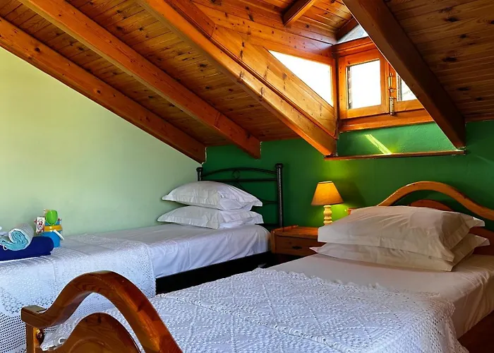 Loft Apartment 20M From Sea