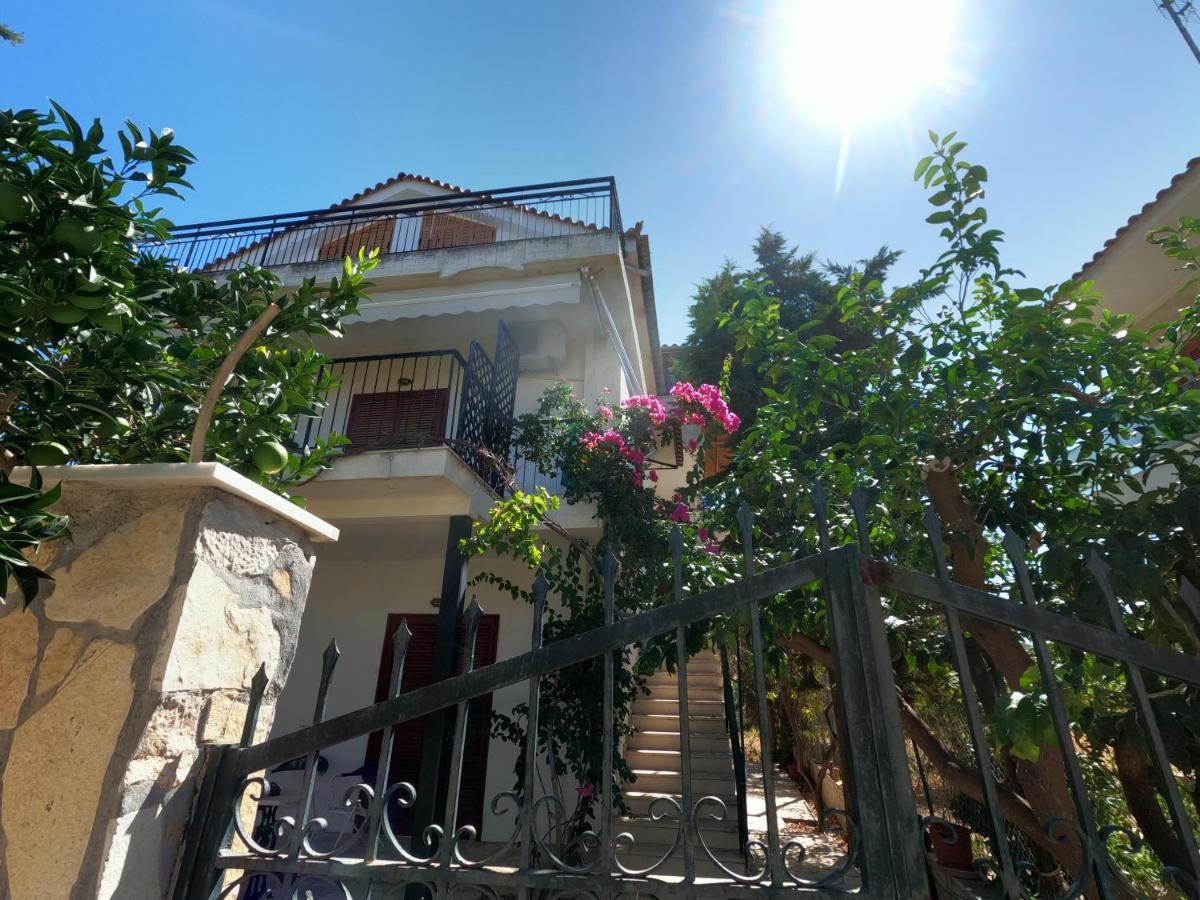Apartment Loft 20m From Sea Melission