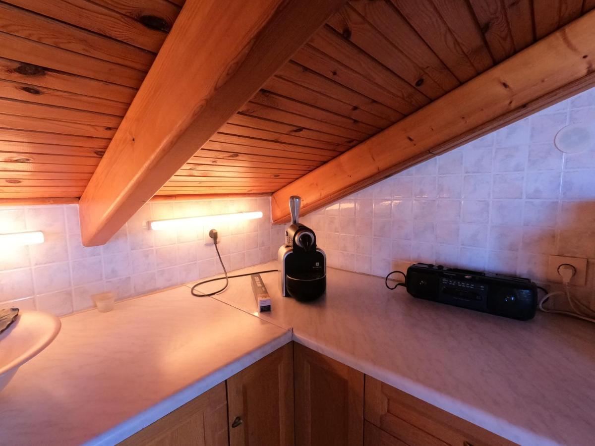 Apartment Loft 20m From Sea Melission