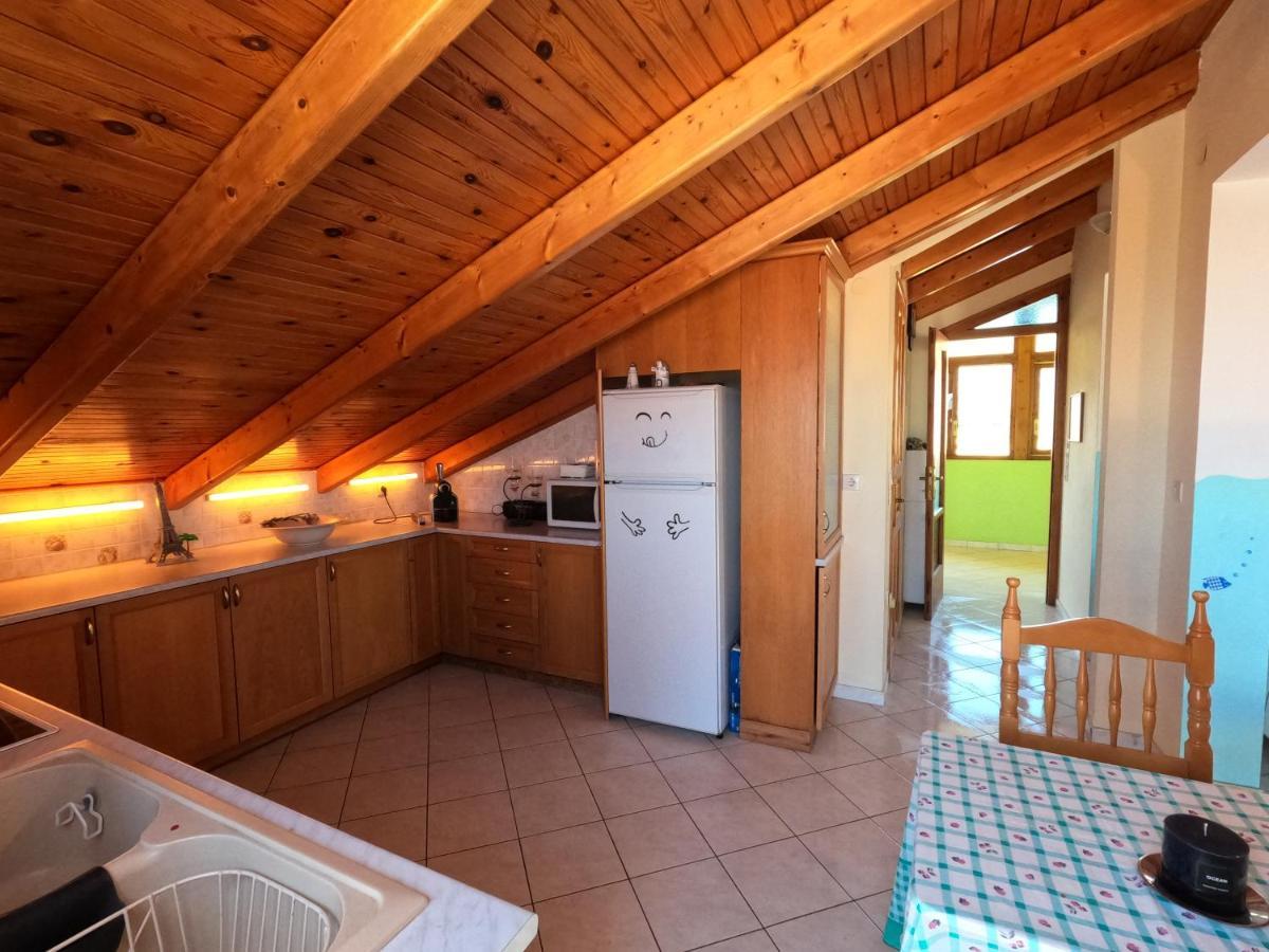Loft 20m From Sea Apartment Melission